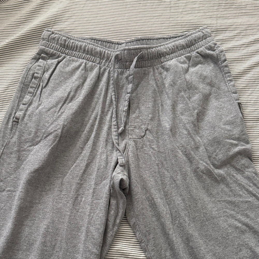 Eddie Bauer Men's Heather Gray Joggers